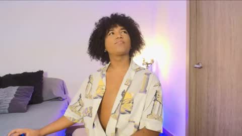 Ambar Colling online show from 11/12/25, 12:11