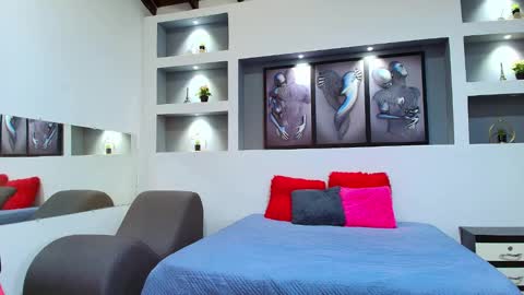 Ambar  online show from 02/01/25, 12:47