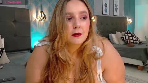 Snapshot of ambarroberts chatting on 01/30/25, 01:10 Ambar online show from 01/30/25, 01:10