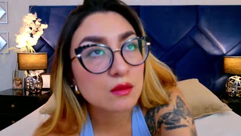 AmbarSantany  online show from 11/13/25, 11:47