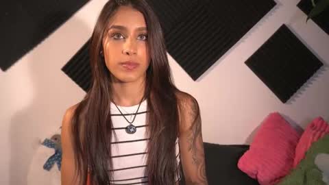 Amber online show from 11/18/25, 12:16