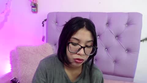 Snapshot of amberjeong chatting on 01/25/25, 10:28 Amber Jeong online show from 01/25/25, 10:28