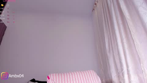 Snapshot of ambermiller04 chatting on 02/12/25, 09:52 Amber online show from 02/12/25, 09:52