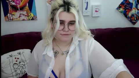 Amber online show from 11/06/25, 02:12