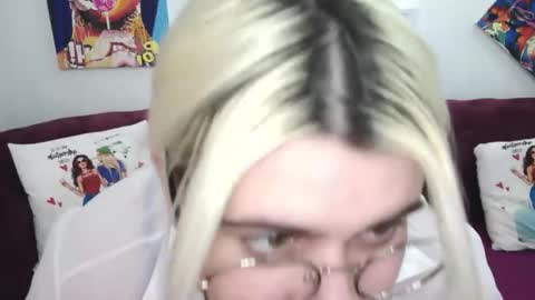 Amber online show from 11/13/25, 04:33