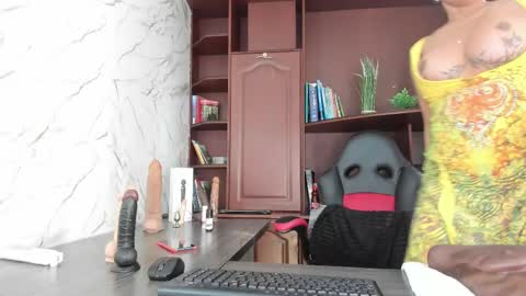   online show from 03/03/25, 01:20