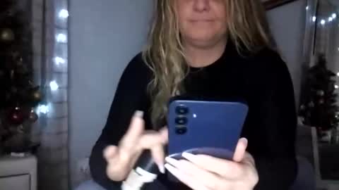 amdavis388 online show from 11/23/25, 08:36