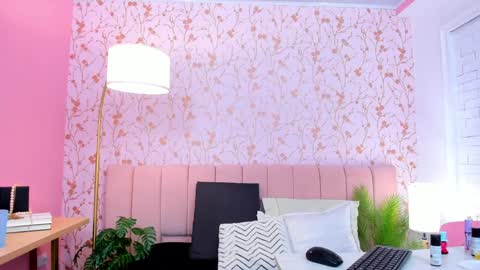 Amelia Adams online show from 01/20/25, 10:15