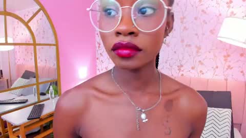 Amelia Adams online show from 02/20/25, 01:14