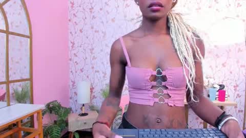 Amelia Adams online show from 09/18/25, 07:05