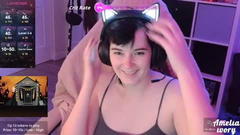 ameliaivory online show from 10/31/25, 03:07