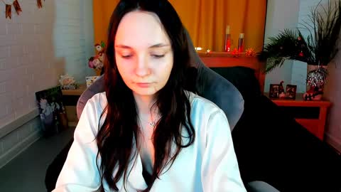 Snapshot of ameliamalina chatting on 12/19/24, 11:50 Amelia online show from 12/19/24, 11:50