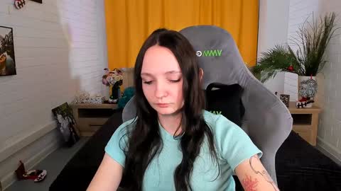 Snapshot of ameliamalina chatting on 12/30/24, 08:43 Amelia online show from 12/30/24, 08:43