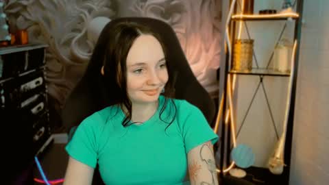 Snapshot of ameliamalina chatting on 02/08/25, 08:42 Amelia online show from 02/08/25, 08:42