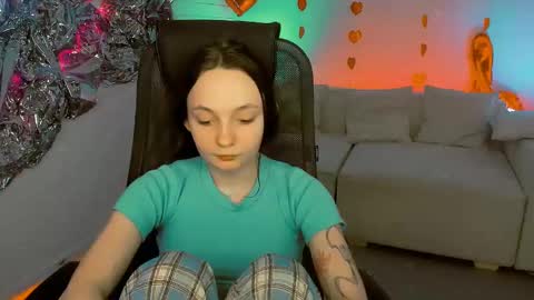 Snapshot of ameliamalina chatting on 02/26/25, 06:26 Amelia online show from 02/26/25, 06:26