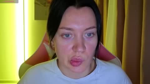 Snapshot of ameliasonk chatting on 11/13/25, 12:53 Amelia Sonk online show from 11/13/25, 12:53