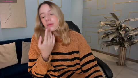 Amelie Graham online show from 12/27/24, 11:06