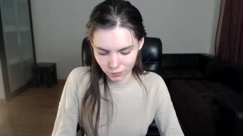 Amelie online show from 10/13/25, 05:35