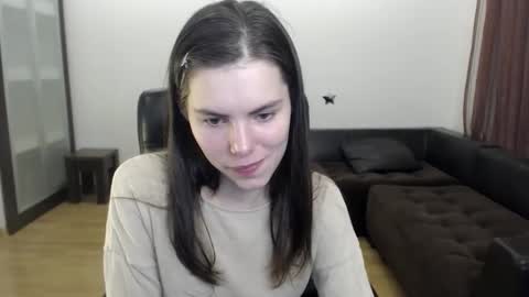 Amelie online show from 10/24/25, 06:04