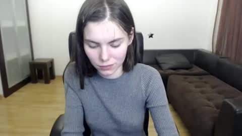 Amelie online show from 10/29/25, 04:42