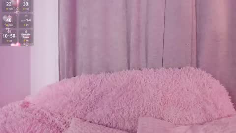 Snapshot of ameliiaa_smith chatting on 09/12/25, 11:04 Amelia online show from 09/12/25, 11:04