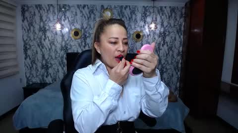 Amell Thomson online show from 10/07/25, 11:29