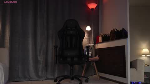 Amy  online show from 10/09/25, 12:41