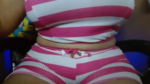 Snapshot of ames9001 chatting on 10/23/25, 12:26 Mari online show from 10/23/25, 12:26