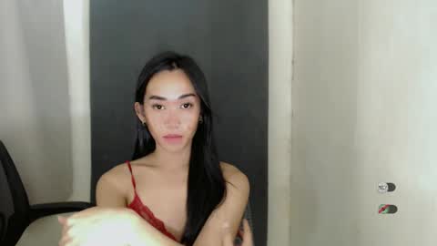 Snapshot of ami_lewis chatting on 12/02/24, 03:14 JOANNA online show from 12/02/24, 03:14