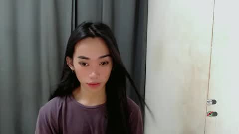 Snapshot of ami_lewis chatting on 12/03/24, 04:14 JOANNA online show from 12/03/24, 04:14