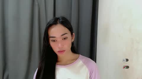 Snapshot of ami_lewis chatting on 12/07/24, 07:05 JOANNA online show from 12/07/24, 07:05