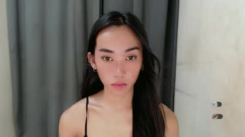 Snapshot of ami_lewis chatting on 12/09/24, 01:18 JOANNA online show from 12/09/24, 01:18