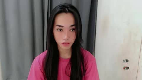 Snapshot of ami_lewis chatting on 12/19/24, 01:07 JOANNA online show from 12/19/24, 01:07