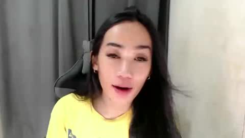 Snapshot of ami_lewis chatting on 01/18/25, 01:52 JOANNA online show from 01/18/25, 01:52