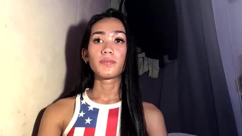 Snapshot of ami_lewis chatting on 03/11/25, 04:21 JOANNA online show from 03/11/25, 04:21