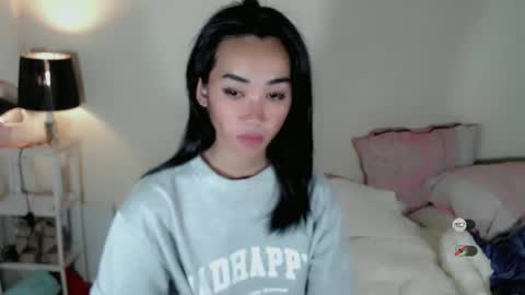 Snapshot of ami_lewis chatting on 09/29/25, 03:11 JOANNA online show from 09/29/25, 03:11