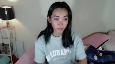 Snapshot of ami_lewis chatting on 09/29/25, 03:50 JOANNA online show from 09/29/25, 03:50