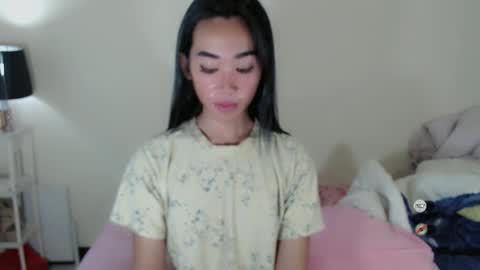 Snapshot of ami_lewis chatting on 10/04/25, 11:14 JOANNA online show from 10/04/25, 11:14