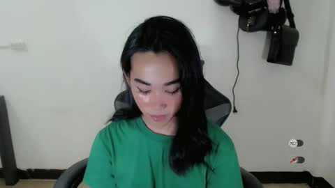 Snapshot of ami_lewis chatting on 10/10/25, 06:01 JOANNA online show from 10/10/25, 06:01