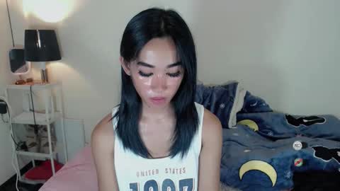 Snapshot of ami_lewis chatting on 10/12/25, 12:59 JOANNA online show from 10/12/25, 12:59