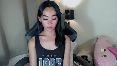 Snapshot of ami_lewis chatting on 10/14/25, 12:50 JOANNA online show from 10/14/25, 12:50