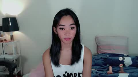 Snapshot of ami_lewis chatting on 10/23/25, 03:11 JOANNA online show from 10/23/25, 03:11