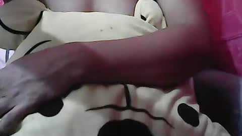 Amia online show from 09/15/25, 08:14