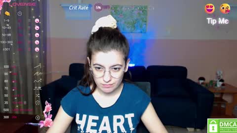 Snapshot of aminabeatris chatting on 02/17/25, 09:35 Amina online show from 02/17/25, 09:35