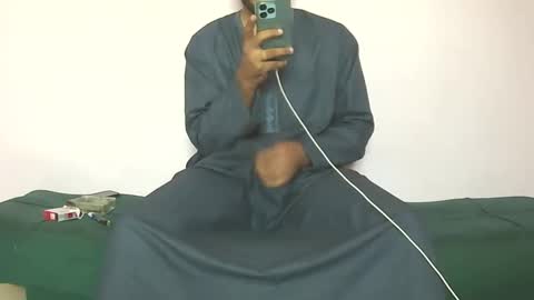 Amir online show from 10/02/25, 07:04