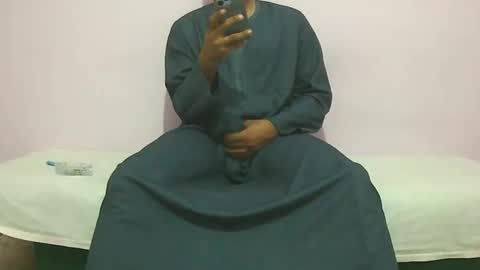 Amir online show from 10/05/25, 07:34