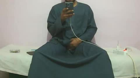 Amir online show from 10/06/25, 10:07