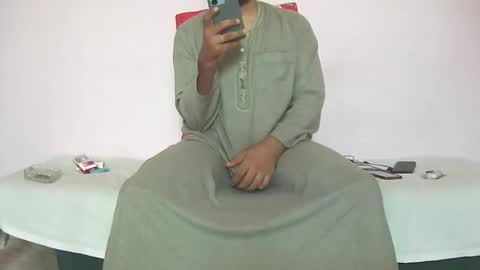 Amir online show from 10/10/25, 09:19