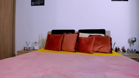 Snapshot of amiracataleya chatting on 10/29/25, 09:00 Arinna online show from 10/29/25, 09:00