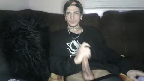 amiri_sweater online show from 02/25/25, 09:42